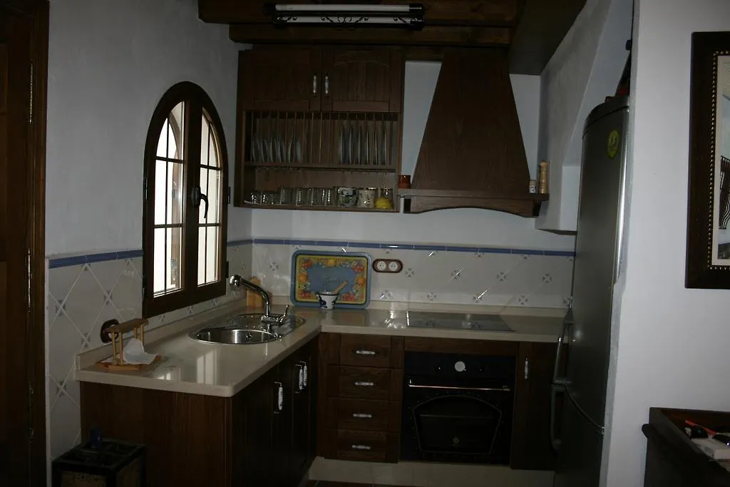 Casa Lentegi Guest House